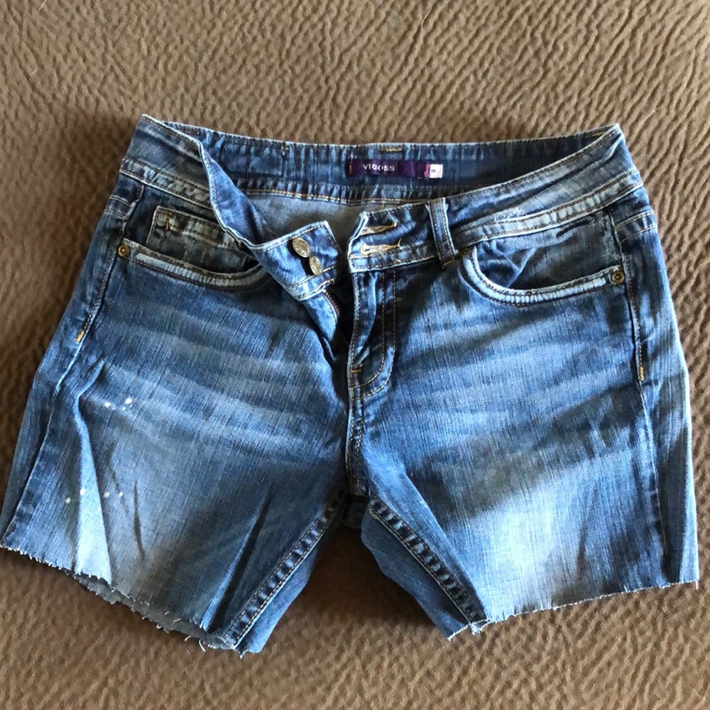 Vigors size 9 shorts